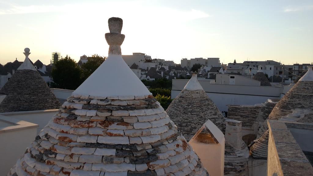 Trulli-Eu Guesthouse Αλμπερομπέλο Δωμάτιο φωτογραφία