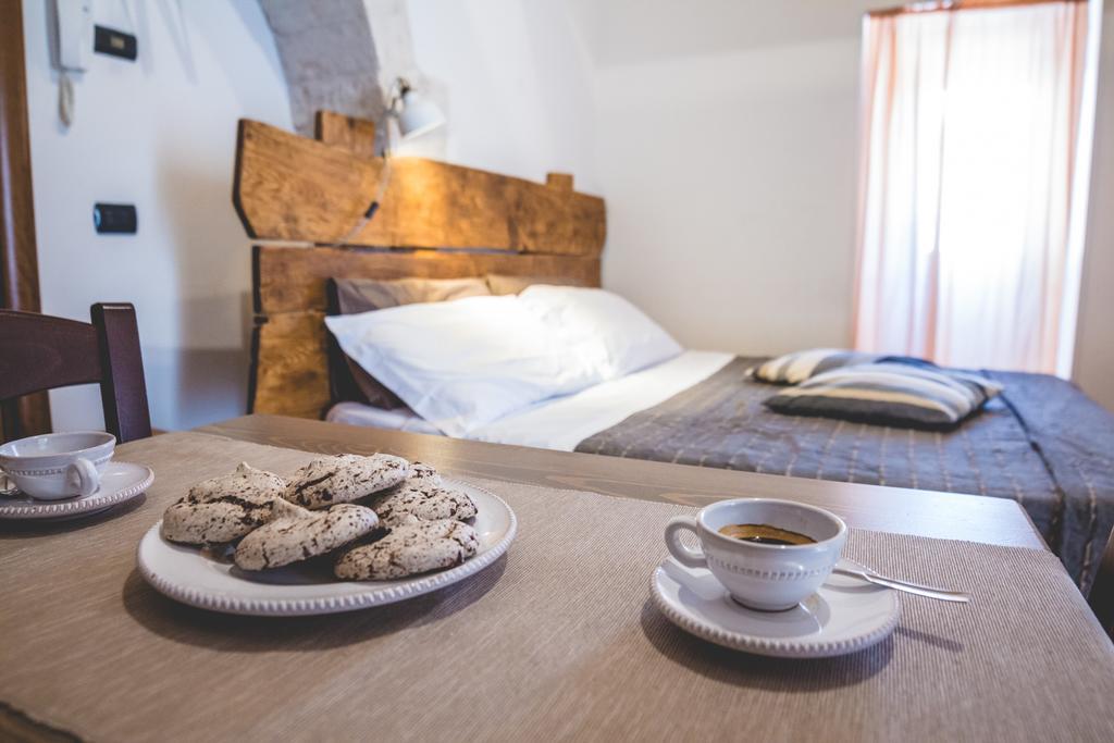 Trulli-Eu Guesthouse Αλμπερομπέλο Εξωτερικό φωτογραφία