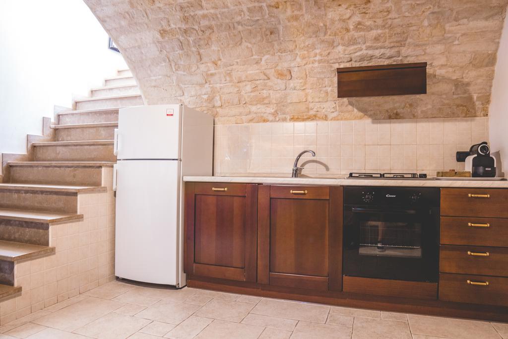 Trulli-Eu Guesthouse Αλμπερομπέλο Εξωτερικό φωτογραφία
